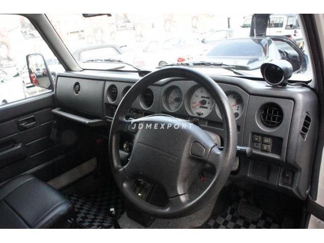 Suzuki Jimny 1996 thumbnail 3
