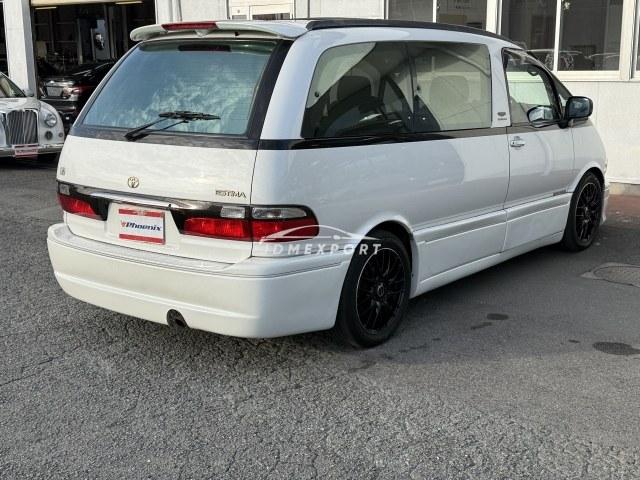 Toyota Estima 1997 thumbnail 9