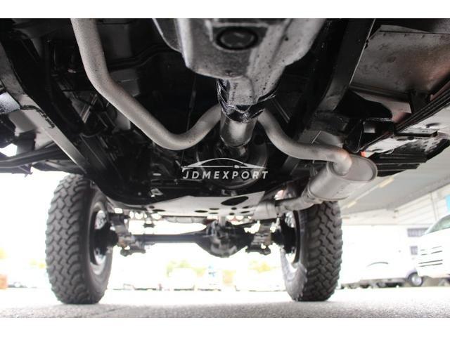 Mitsubishi Jeep 1983 thumbnail 36