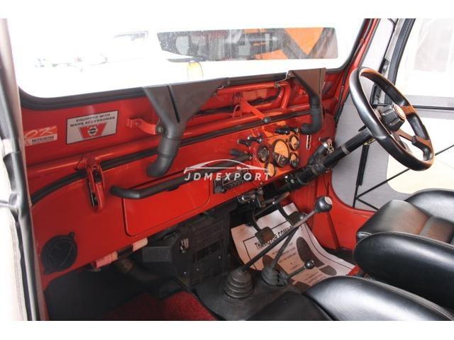 Mitsubishi Jeep 1983 thumbnail 33