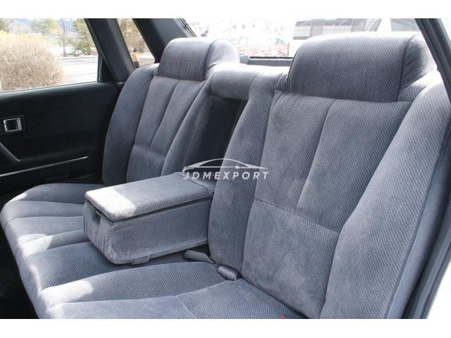 Mitsubishi Debonair V 1990 thumbnail 38