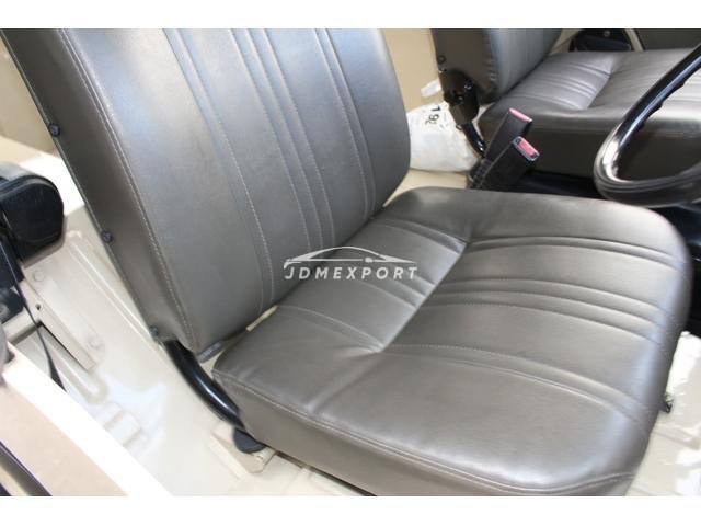 Mitsubishi Jeep 1998 thumbnail 36