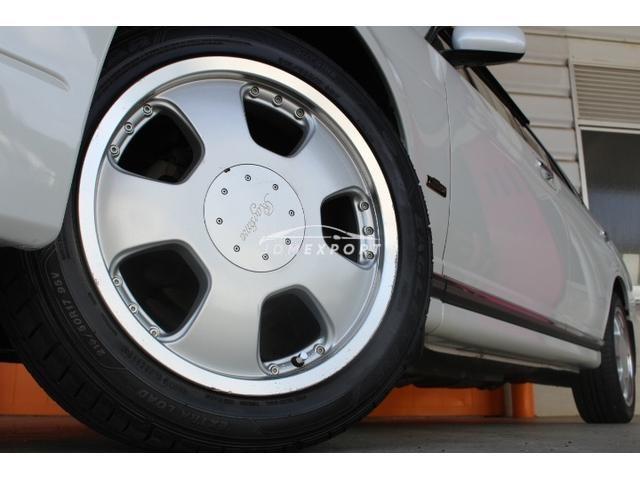 Nissan Cedric 1993 thumbnail 12