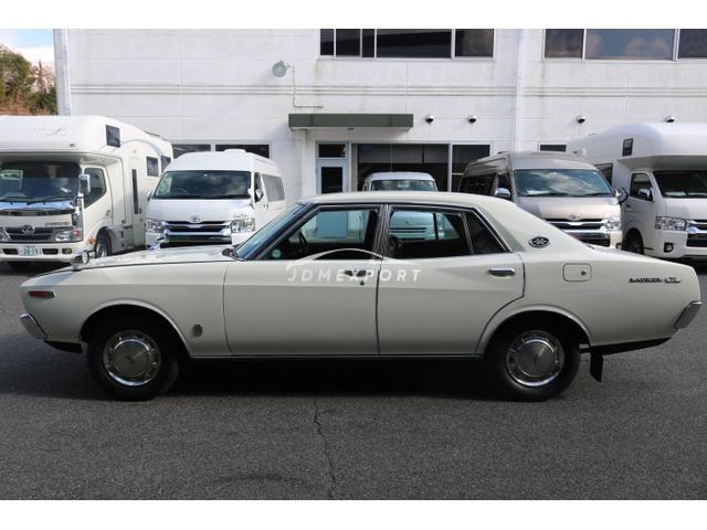 Nissan Laurel 1972 thumbnail 4