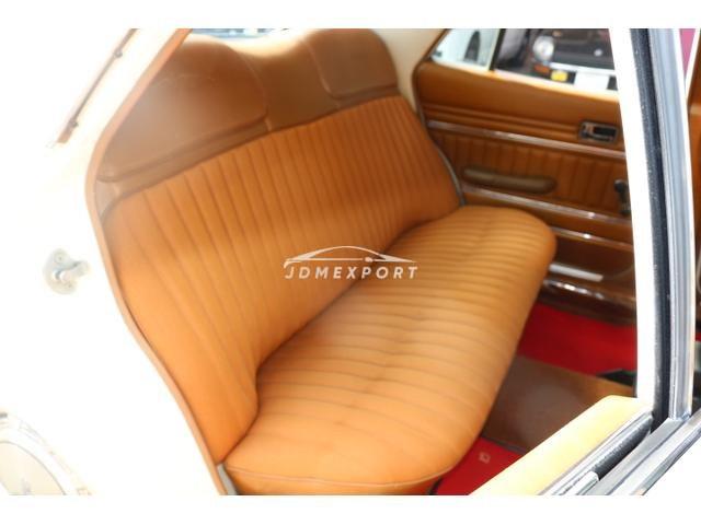 Nissan Laurel 1972 thumbnail 19