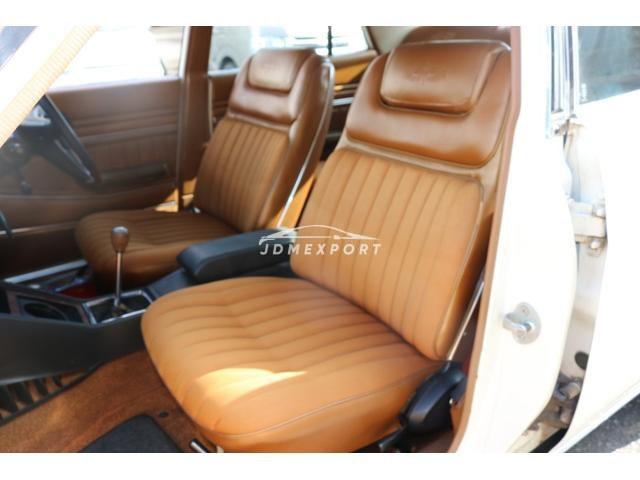 Nissan Laurel 1972 thumbnail 18