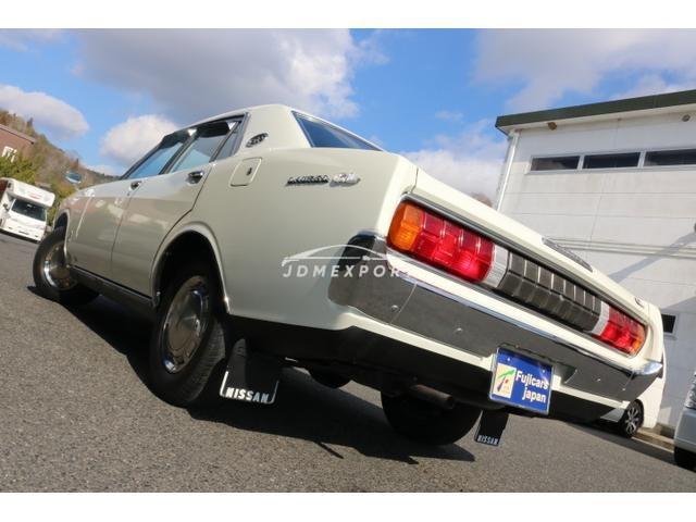 Nissan Laurel 1972 thumbnail 24