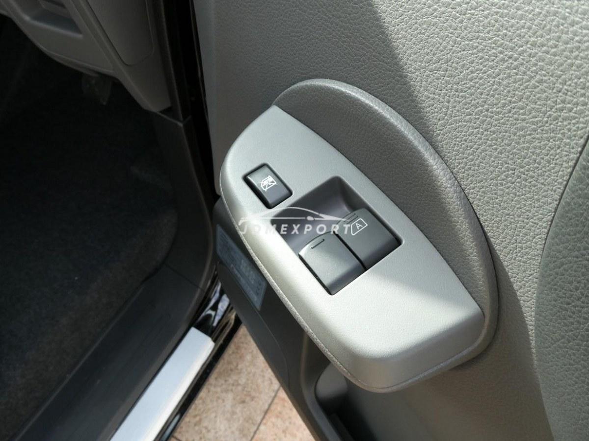 Nissan NV200 Vanette Wagon thumbnail 53