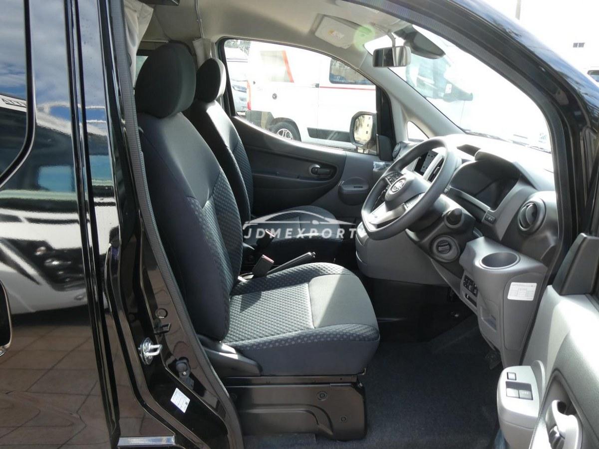 Nissan NV200 Vanette Wagon thumbnail 44