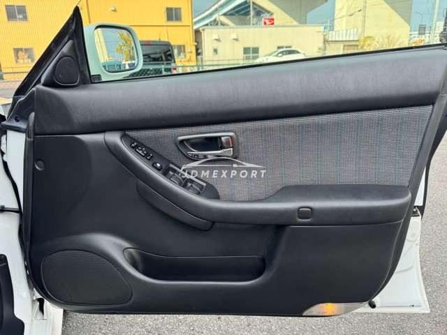 Subaru Legacy Touring Wagon 2000 thumbnail 22