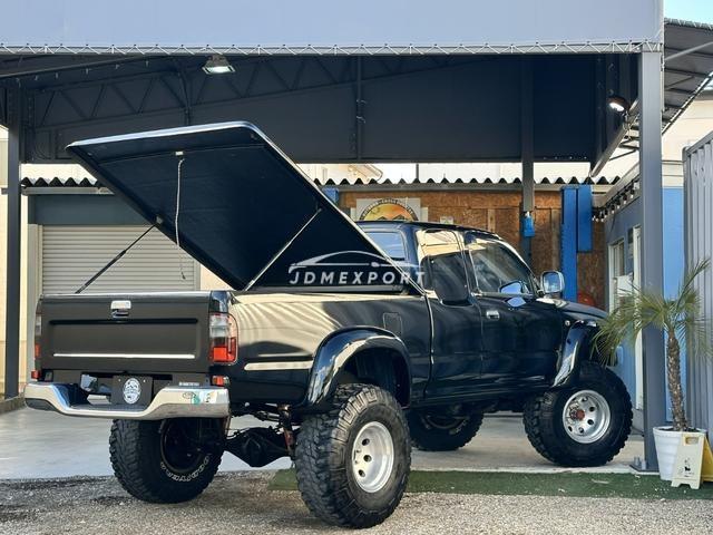 Toyota Hilux Sports Pick Up 2000 thumbnail 4