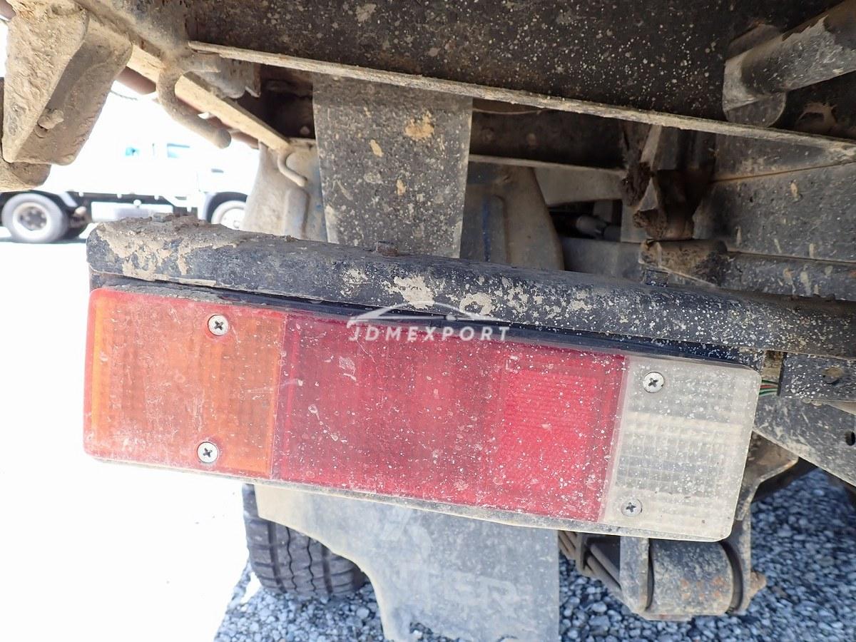Mitsubishi Fuso Canter 1997 thumbnail 45
