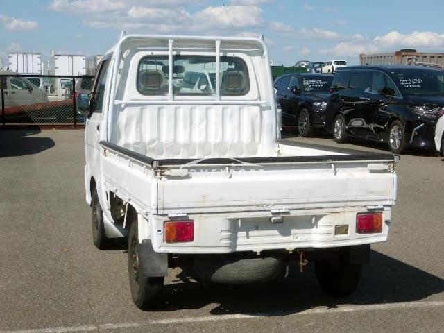 Daihatsu Hijet Truck 2000 thumbnail 3