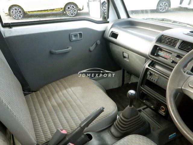 Daihatsu Hijet Truck 2000 thumbnail 10