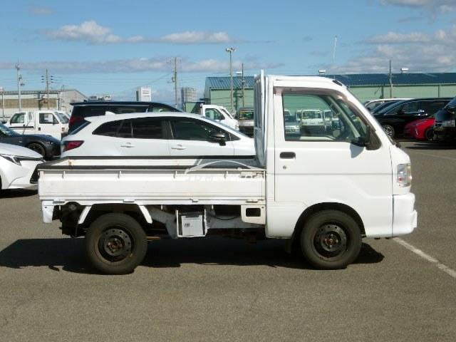 Daihatsu Hijet Truck 2000 thumbnail 4