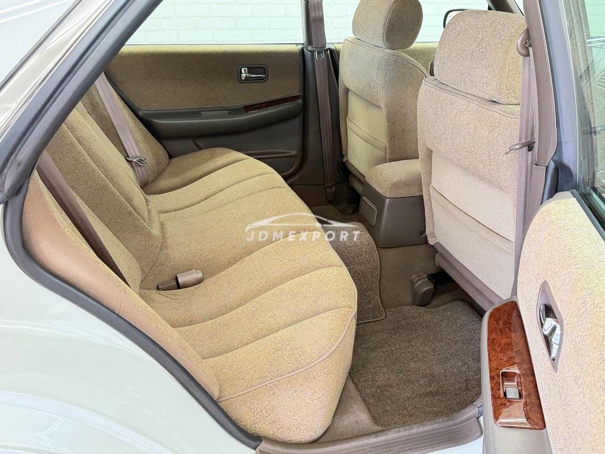 Nissan Laurel 1997 thumbnail 10