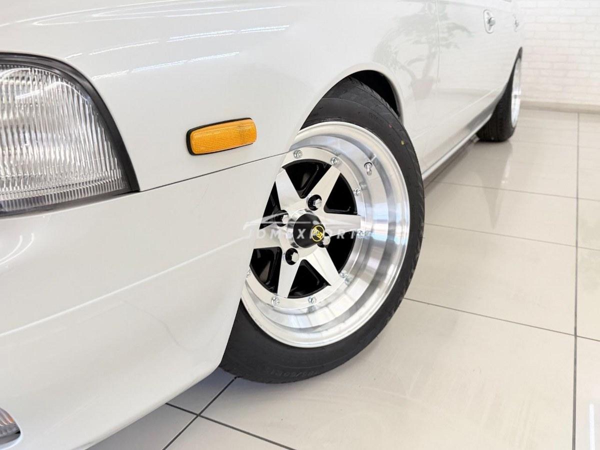 Nissan Laurel 1997 thumbnail 4