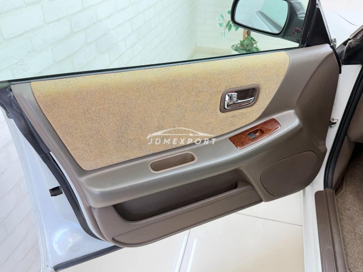 Nissan Laurel 1997 thumbnail 68