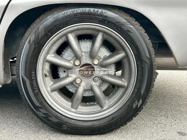 Nissan Skyline 1971 thumbnail 18