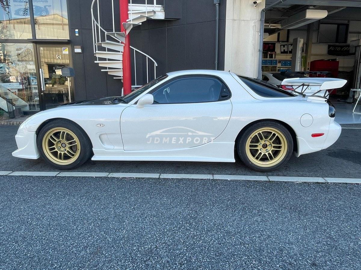 Mazda RX-7 2000 thumbnail 7