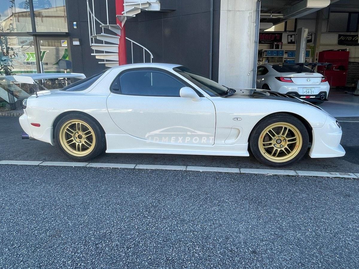 Mazda RX-7 2000 thumbnail 6