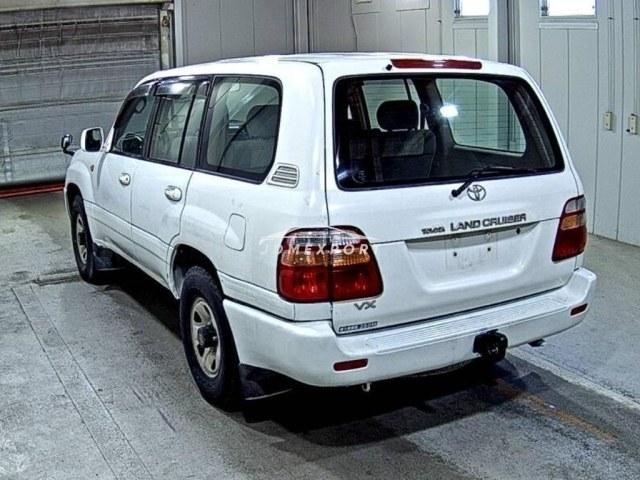 Toyota Land Cruiser 2000 thumbnail 2