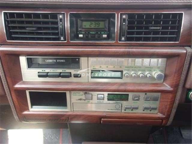 Nissan Cedric 1985 thumbnail 4