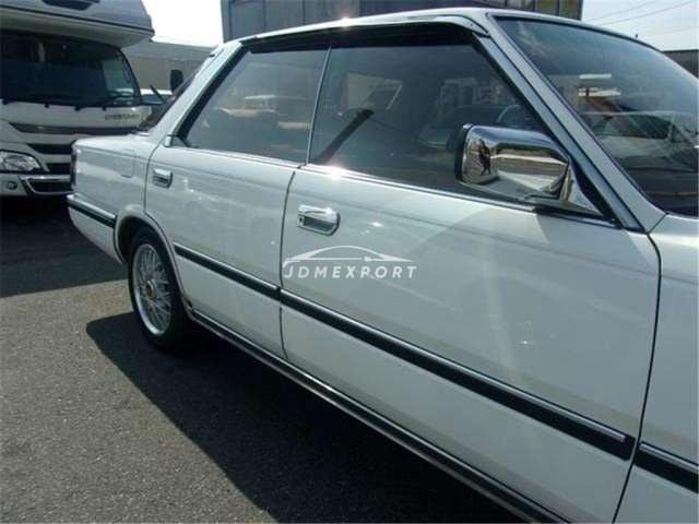 Nissan Cedric 1985 thumbnail 23