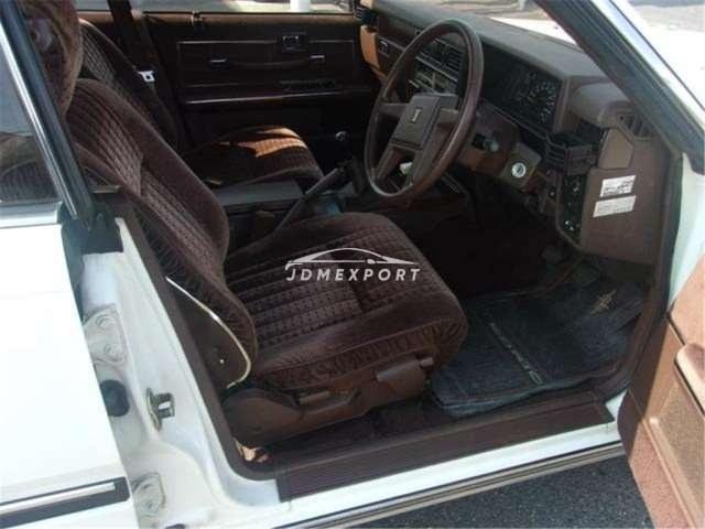 Nissan Cedric 1985 thumbnail 17