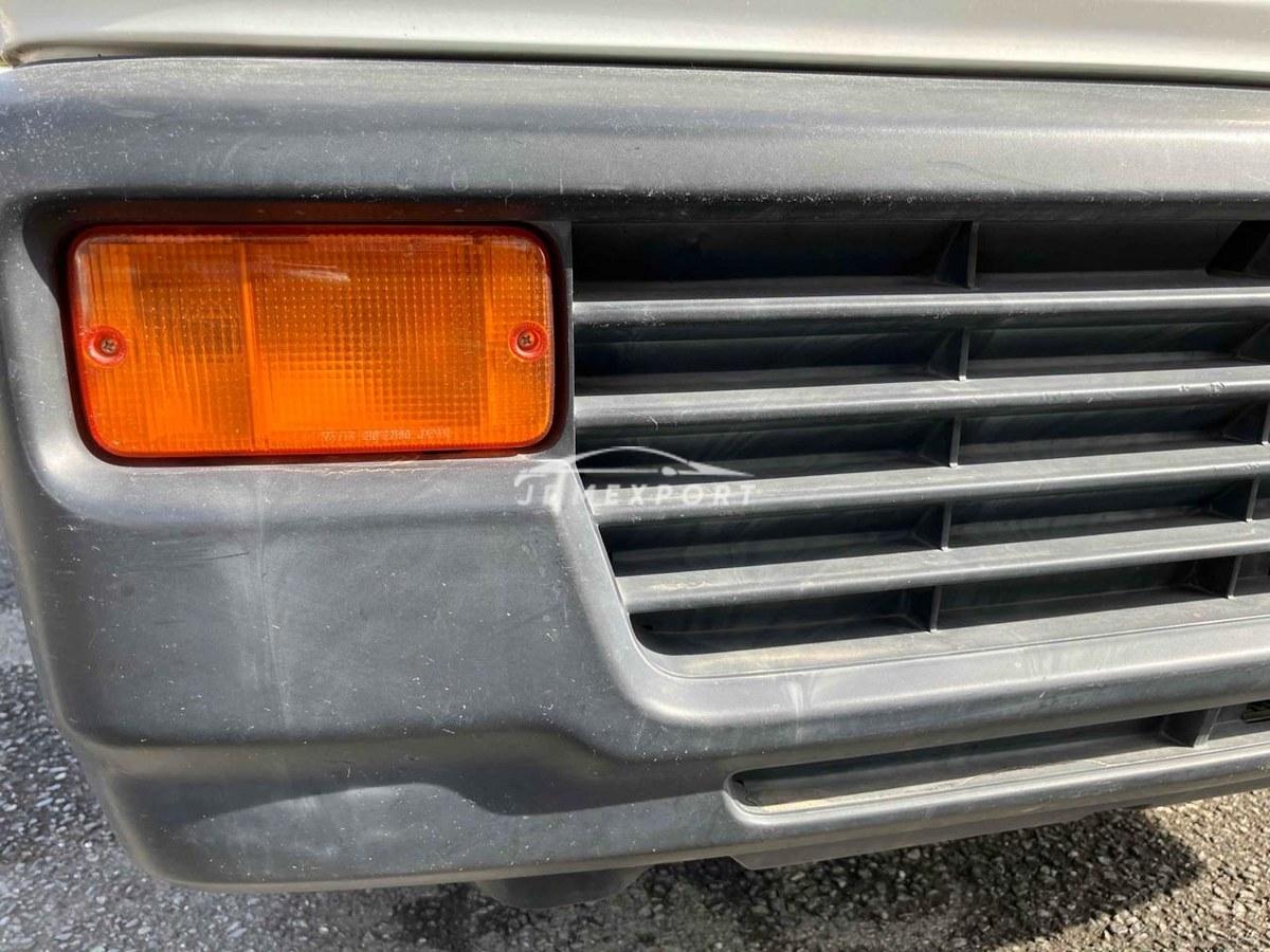 Honda Acty Truck 1990 thumbnail 21