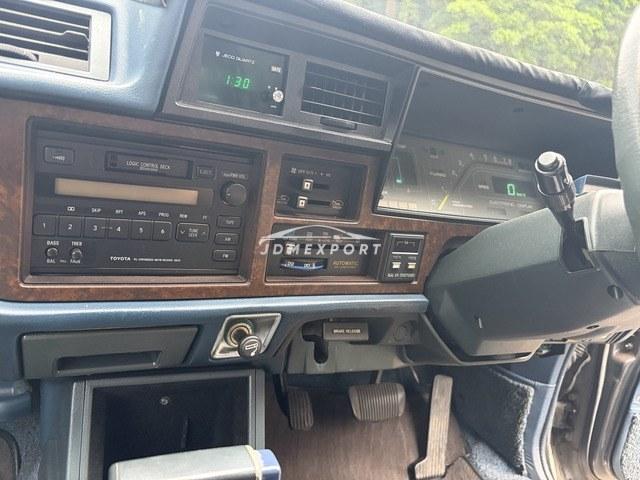 Toyota Crown 1983 thumbnail 19