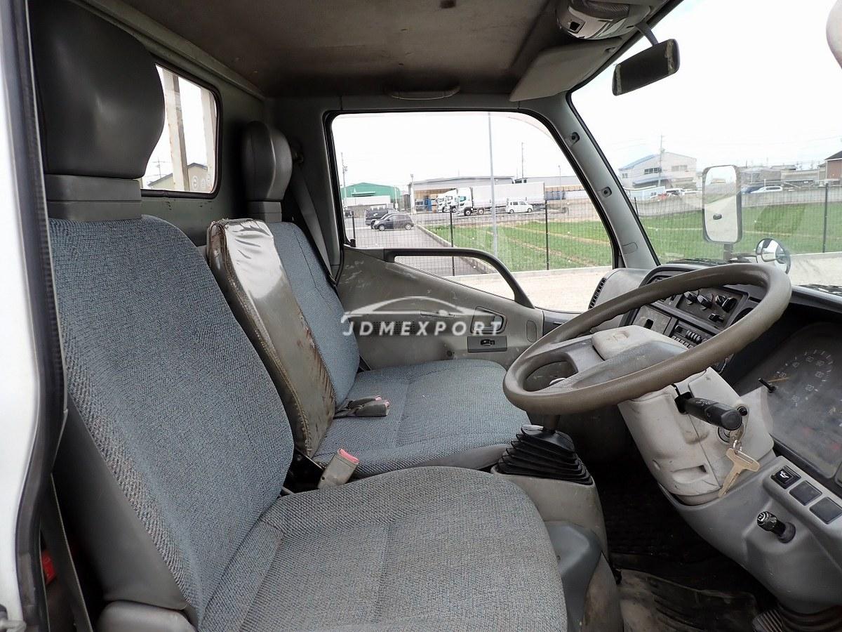 Mitsubishi Fuso Canter 1996 thumbnail 21