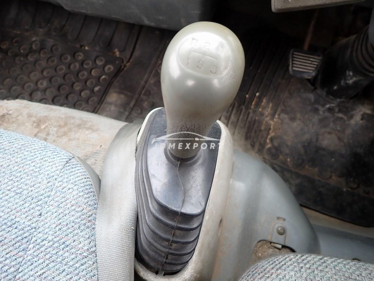 Mitsubishi Fuso Canter 1996 thumbnail 31