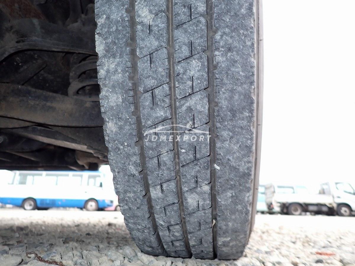 Mitsubishi Fuso Canter 1996 thumbnail 10