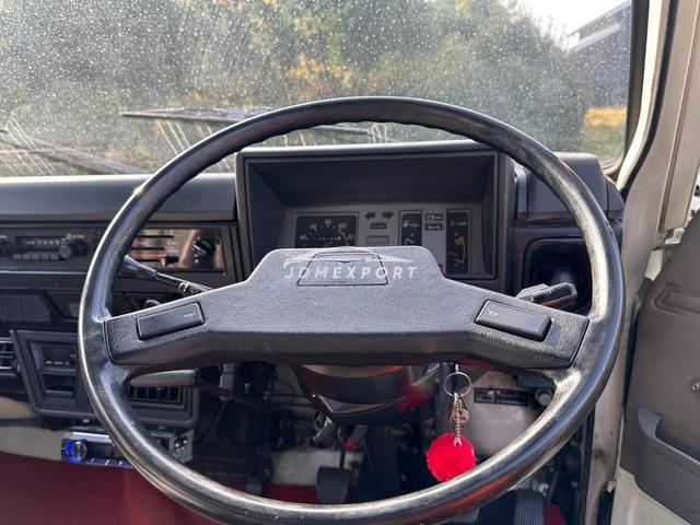 Toyota Hiace Truck 1984 thumbnail 14