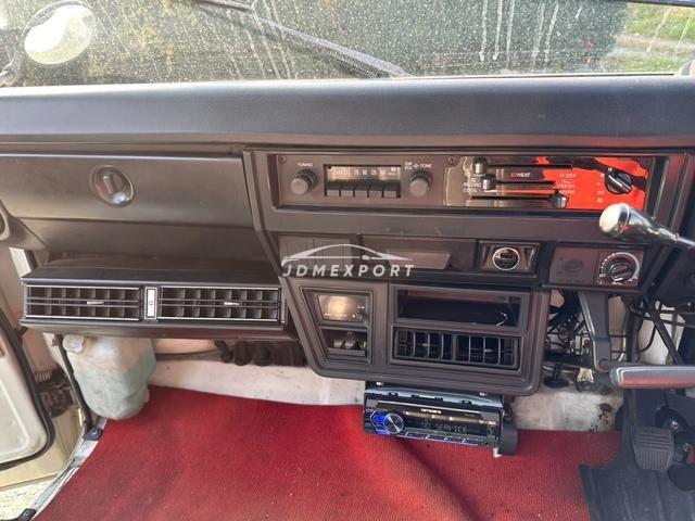 Toyota Hiace Truck 1984 thumbnail 16