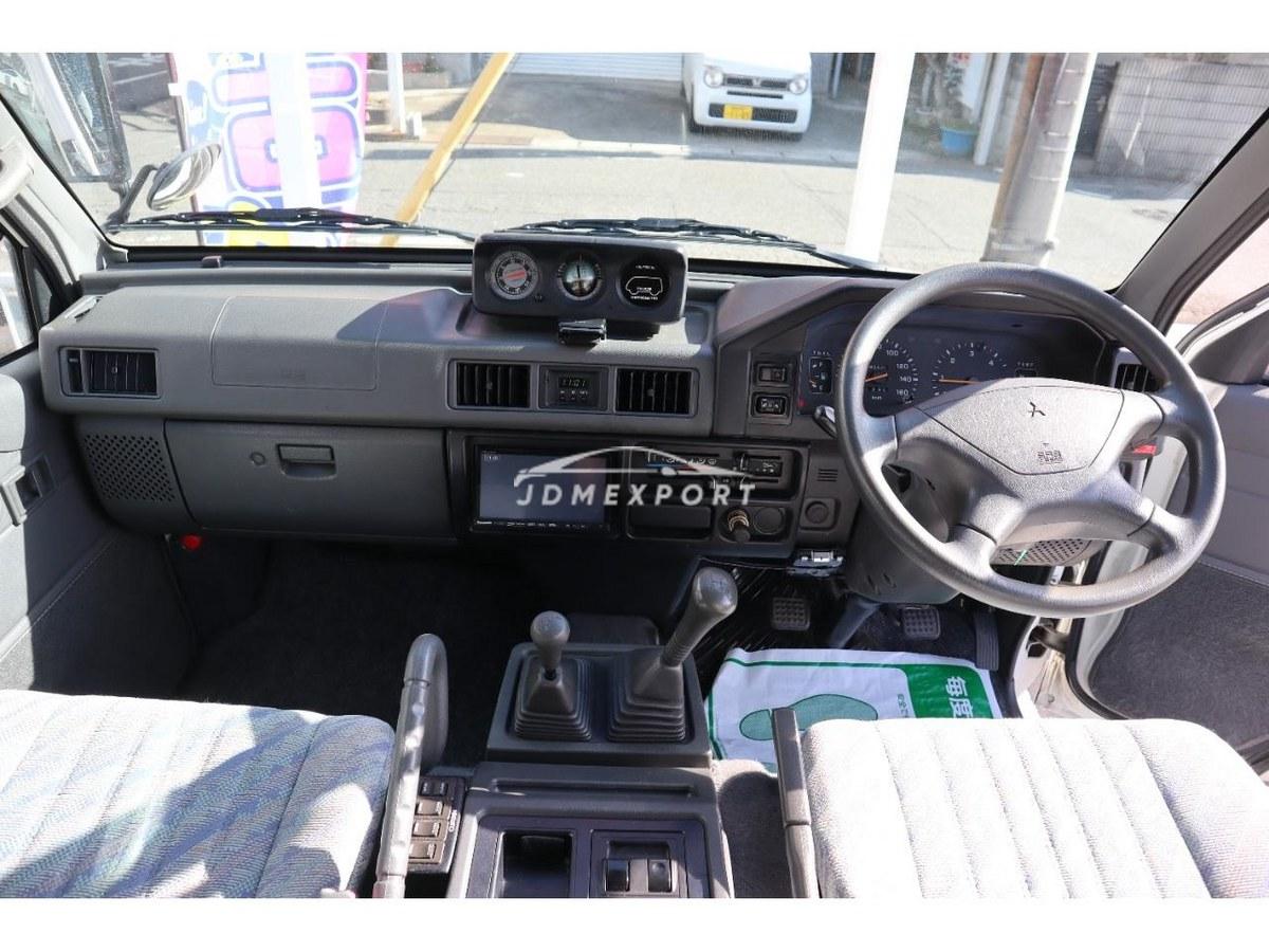 Mitsubishi Delica Starwagon 1998 thumbnail 14