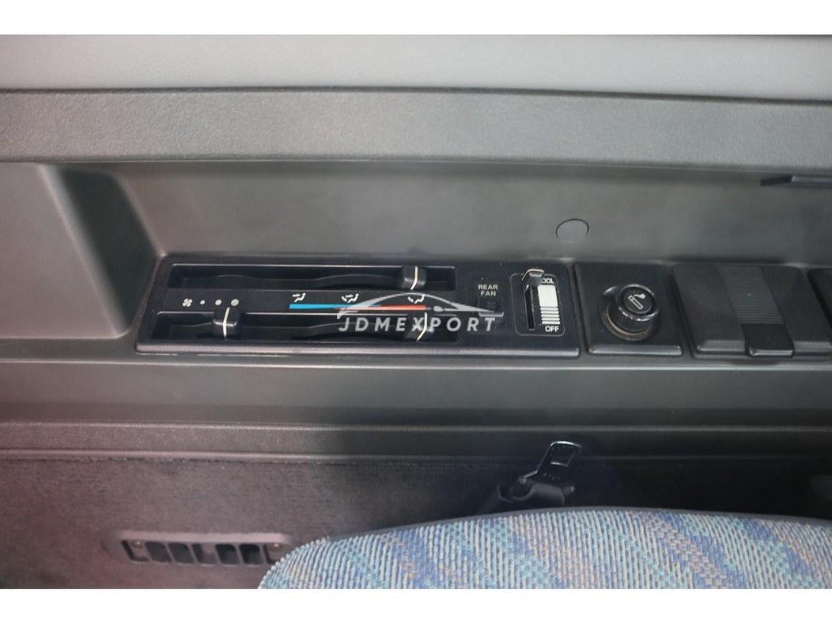 Mitsubishi Delica Starwagon 1998 thumbnail 44