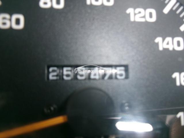 Toyota Hilux Surf 1997 thumbnail 19