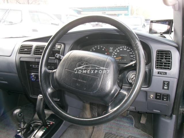 Toyota Hilux Surf 1997 thumbnail 18