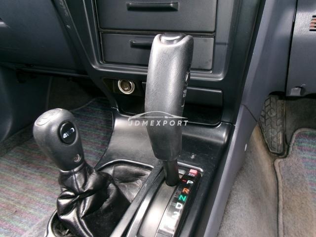 Toyota Hilux Surf 1997 thumbnail 29