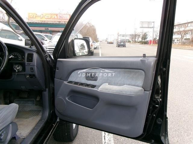 Toyota Hilux Surf 1997 thumbnail 23