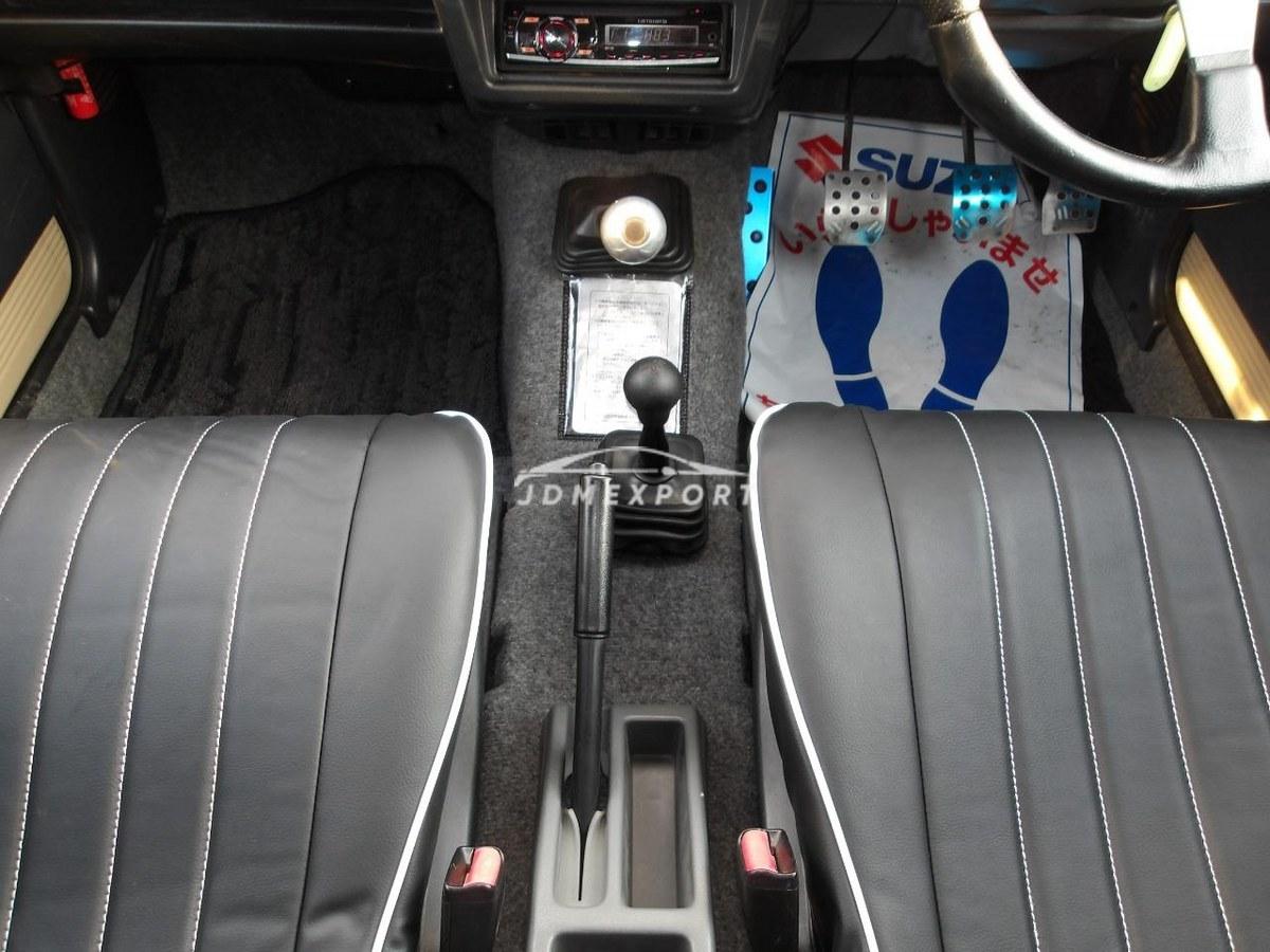 Suzuki Jimny 1995 thumbnail 12