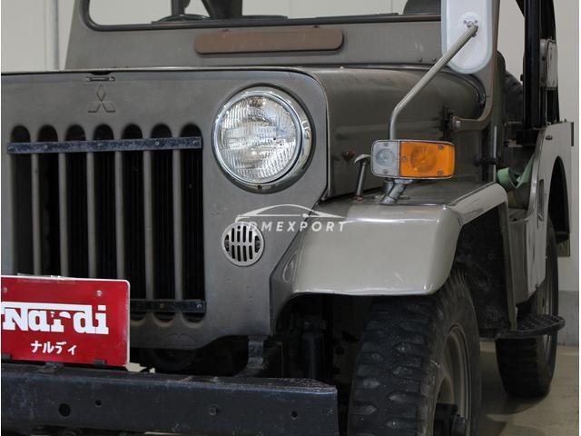 Mitsubishi Jeep 1975 thumbnail 5