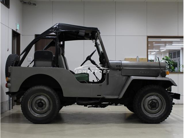 Mitsubishi Jeep 1975 thumbnail 13