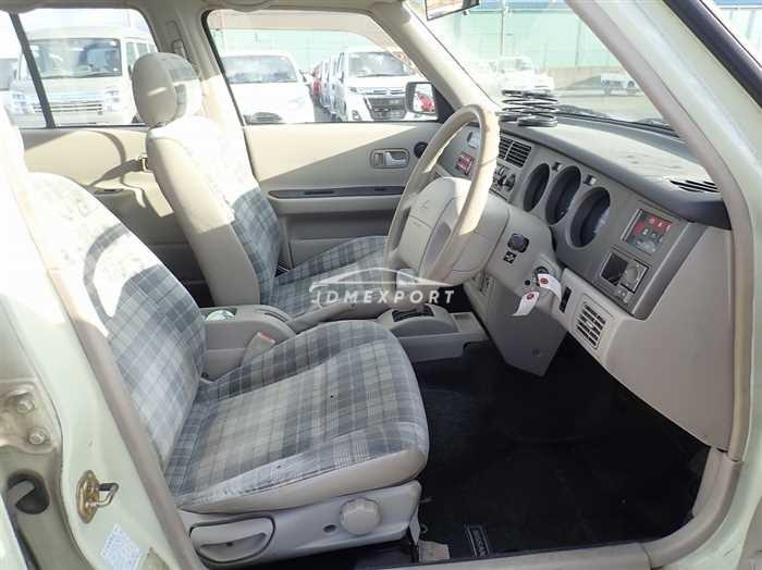 Nissan Rasheen 1996 thumbnail 24