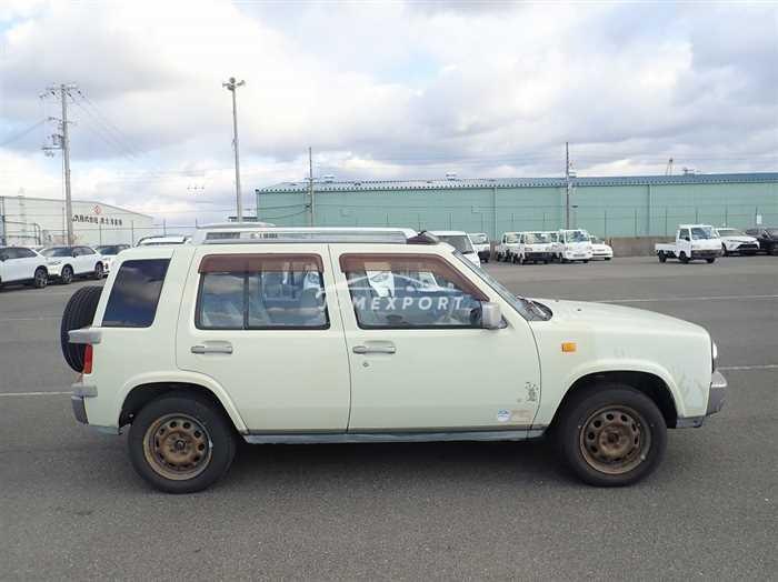 Nissan Rasheen 1996 thumbnail 3