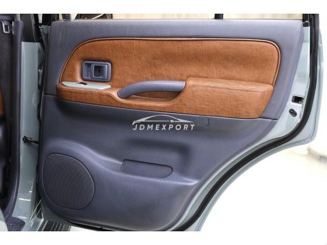 Toyota Land Cruiser Prado 2001 thumbnail 14