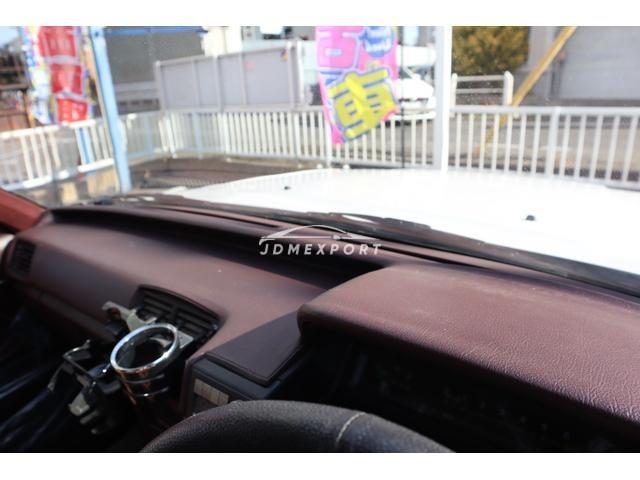 Toyota Mark II 1985 thumbnail 28