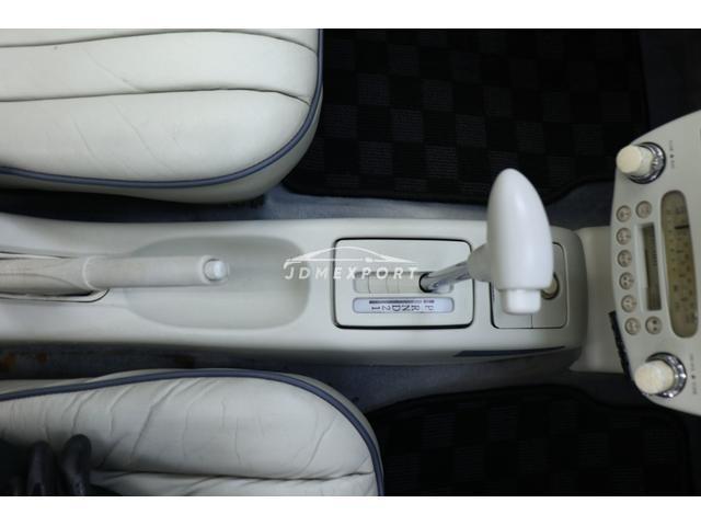 Nissan Figaro 1991 thumbnail 8